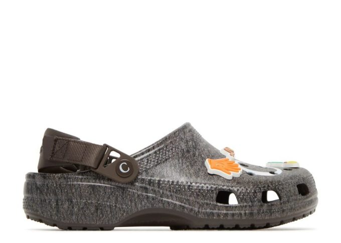 Anwar Carrots x Clog „Soil – Espresso”
