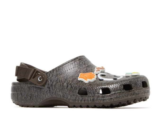 Anwar Carrots x Clog „Soil – Espresso”