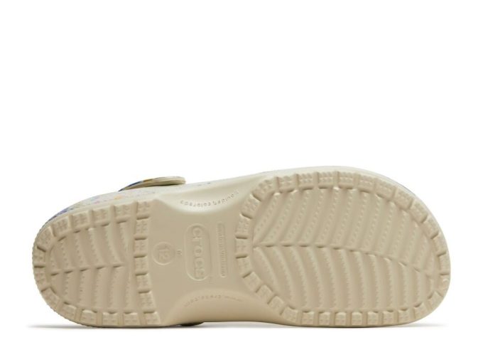 Awake NY x Classic Clog „Paint Drip”