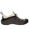 Chodaki Crocs Quick Trail „Espresso” 209350-206