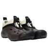 Chodaki Crocs Quick Trail „Espresso” 209350-206