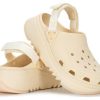 Crocs Classic Hiker Xscape Clog „Vanilla” 208365-108