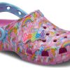 Crocs (GS) x Lisa Frank Classic Clogs „Pink Blue” 208826