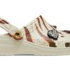 Crocs Jurassic World Classic Clogs „Kość” 208641-2Y2