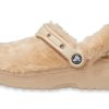 Crocs (WMNS) Classic Fur Sure Clogs „Chai” 207303-212