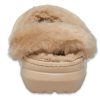 Crocs (WMNS) Classic Fur Sure Clogs „Chai” 207303-212