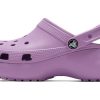 Crocs (WMNS) Klasyczne buty plażowe Retro Clouds w kolorze fioletowym 206750-5PR