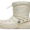 Crocs (WMNS) Klasyczne buty z podszewką Neo Puff w kolorze beżowym 206630-2Y2