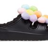 Crocs (WMNS) Klasyczne, przytulne chodaki Daisy „Czarne wielokolorowe” 209240-001