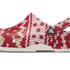 Crocs (WMNS) Klasyczny świąteczny sweter z grafiką „Czerwono-biały” 209237-90H