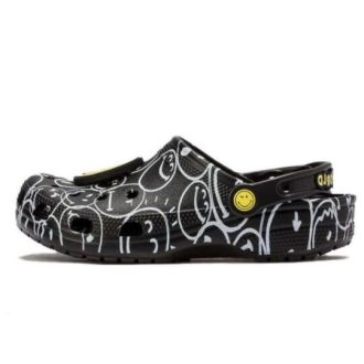 Crocs (WMNS) Smiley World Classic Clogs „Black White Yellow” 873137