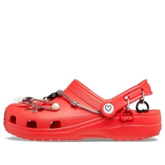Crocs x Karol G Classic Clogs „Metal Hearts” 207998-8C1
