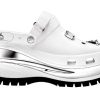 Crocs x MCM Mega Crush Clogs „Biało-srebrne” MEXDAMM08WT