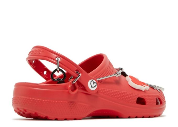 Karol G x Classic Clog „Metal Hearts” Karol G x Classic Clog „Metal Hearts”