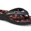 Klapki Crocs Classic Animal Unisex z nadrukiem w panterkę „Black Leopard” 207872-0CU Klapki Crocs Classic Animal Unisex z nadrukiem w panterkę „Black Leopard” 207872-0CU