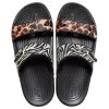 Klapki Crocs Classic Clog Cozy Unisex, czarne, wielokolorowe, „czarne” 207847-0C4 Klapki Crocs Classic Clog Cozy Unisex, czarne, wielokolorowe, „czarne” 207847-0C4