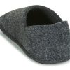 Klapki Crocs Classic Slipper Soft Sole Unisex w kolorze czarnym 205837-060 Klapki Crocs Classic Slipper Soft Sole Unisex w kolorze czarnym 205837-060