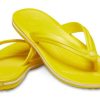 Klapki Crocs Crocband Flip Żółte 11033-7B0