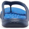 Klapki Crocs Reviva w kolorze głębokiego błękitu 205545-4HI