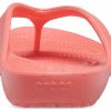 Klapki Crocs (WMNS) Kadee 2 Minimalistic Casual w kolorze czerwonym 202492-6SL