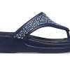Klapki Crocs (WMNS) Monterey z koralikami, ciemnoniebieskie 206851-410