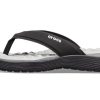 Klapki Crocs (WMNS) Reviva Czarne 205473-060