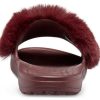 Klapki Crocs (WMNS) w kolorze czerwonego wina 205968-60U