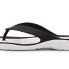 Klapki sportowe Crocs (WMNS) Swiftwater „Black White” 204974-066