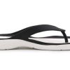 Klapki sportowe Crocs (WMNS) Swiftwater „Black White” 204974-066
