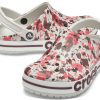 Klasyczne chodaki Crocs Bayaband Printed w kolorze biało-brązowo-czerwonym 205840-1CD