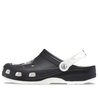 Klasyczne chodaki Crocs Brooklyn Nets „Czarno-białe” 208651-103 Klasyczne chodaki Crocs Brooklyn Nets „Czarno-białe” 208651-103