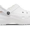 Klasyczne chodaki Crocs (WMNS) z podszewką na platformie w kolorze białym 207938-100
