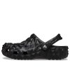 Klasyczne geometryczne chodaki Crocs „czarne” 209563-001