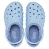 Klasyczne, geometryczne chodaki Crocs z podszewką w kolorze niebieskim 210069-4NS