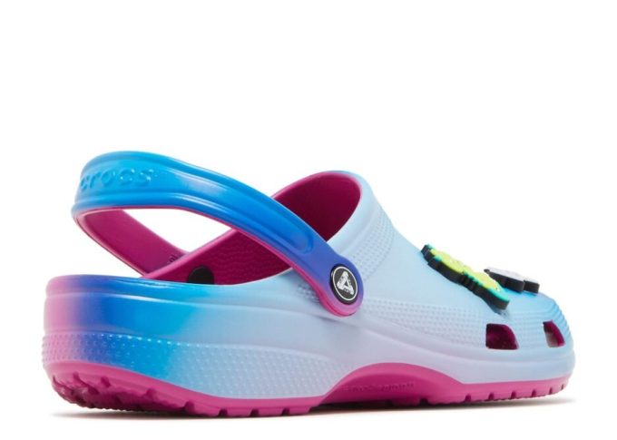 Palace x Rapha x Classic Clog „Najpierw edukacja”