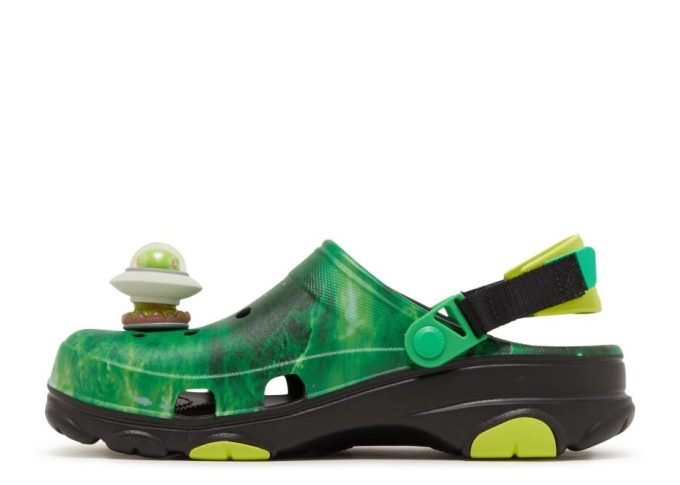 Ron English x All-Terrain Clog „Area 54 – Green Galaxy”