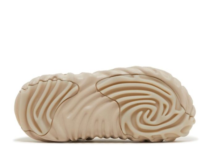 Salehe Bembury x Pollex Chodaki „Horchata”