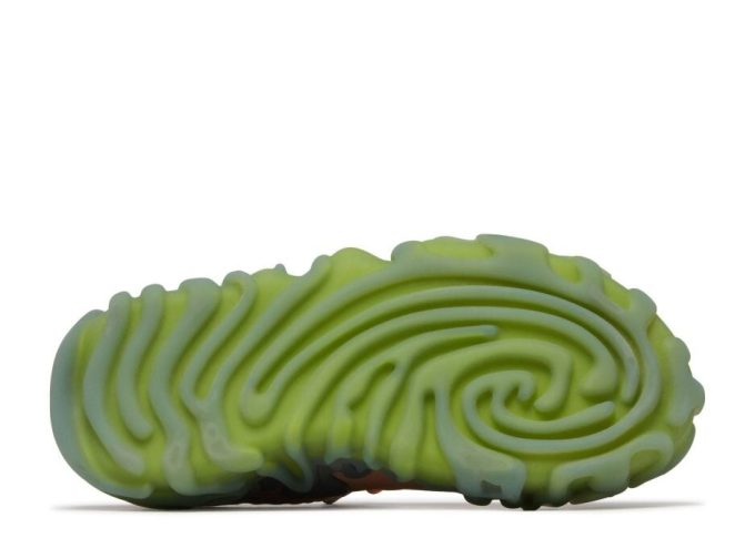 Salehe Bembury x Pollex Juniper „Guava”