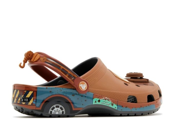 Samochody x Klasyczny Clog „Złomek”