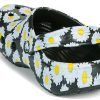 Sandały Crocs Classic Clo Daisy Full Print Unisex Black 206375-0ZI