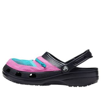 Sandały Crocs Classic Clog Pocket w kolorze czarno-różowym 206612-0I8