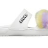 Sandały Crocs Classic Fur Sure z 2 paskami w kolorze białym 207405-100