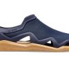 Sandały Crocs w kolorze granatowym 205701-4KL