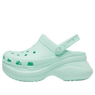 Sandały Crocs (WMNS) Classic Clog Retro z grubą podeszwą w kolorze miętowo-zielonym 206302-3TI