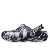 Sandały Crocs (WMNS) Classic Lined Clog Outdoor Sandals „Marbled White Black” 207180-103