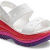 Sandały Crocs (WMNS) Classic Mega Crush w kolorze biało-czerwono-fioletowym 207989-94S