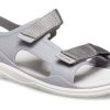 Sandały Crocs (WMNS) w kolorze szarym 206527-06J