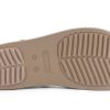 Sandały na koturnie Crocs (WMNS) Brooklyn Ankle Strap w kolorze czarno-beżowym 209406-07H
