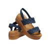 Sandały na koturnie Crocs (WMNS) Brooklyn Woven Wedge w kolorze „Niebiesko-brązowym” 209977-410