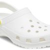 Sandały plażowe Crocs Classic Clog w kolorze białym, gradientowo zielonym, 206638-1DC